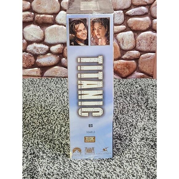Titantic VHS Sealed - Picture 4 of 6